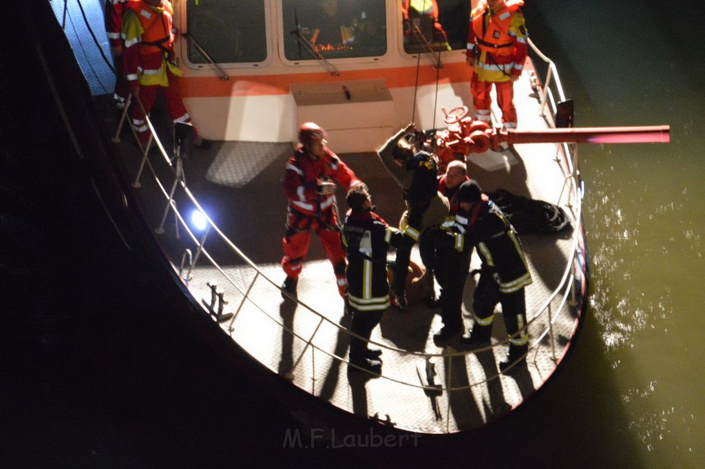 Einsatz BF Hoehenretter Koelner Seilbahn Hoehe Zoobruecke P2515.JPG - MIRKO_WOLF